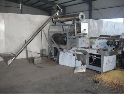 多功能寵物飼料膨化機 寵物食品膨化機 水產飼料膨化機 狗糧貓糧膨化設備